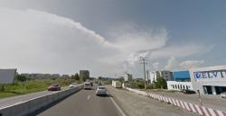 Constănţeanul supărat  „Zona Elvila din municipiul Constanţa, sufocată de construcţii imobiliare, dar lipsită de şcoală sau trotuare!“ 