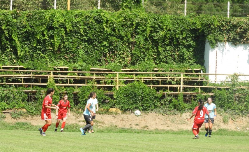 fotbalistele de la selena sn constanta debut cu dreptul in liga 1 galerie foto 698902 fotbalistele de la selena sn constanta debut cu dreptul in liga 1 galerie foto 698902