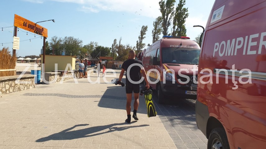 doua persoane in pericol de inec iar alta scoasa la mal la mamaia intervin echipaje smurd 699202 doua persoane in pericol de inec iar alta scoasa la mal la mamaia intervin echipaje smurd 699202