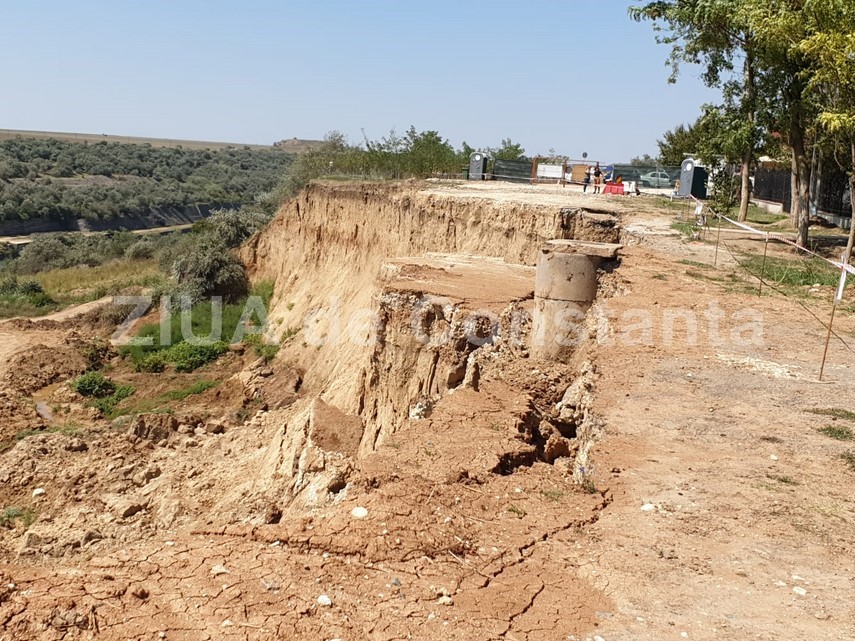 lucrarile de reabilitare a taluzului care a luat o la vale la cumpana verificate de supervision construction lucrarile de reabilitare a taluzului care a luat o la vale la cumpana verificate de supervision construction