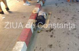 Dramatic! Minori zac pe o stradă din Costineşti, aşteptând bani de la turişti. Un copil, lovit de maşină. Ce spun autorităţile (video)