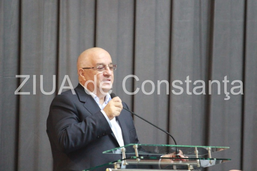 dancila huiduita din nou la mamaia conducerea psd fata in fata cu pensionarii din constanta galerie foto dancila huiduita din nou la mamaia conducerea psd fata in fata cu pensionarii din constanta galerie foto