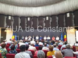 Dăncilă huiduită din nou la Mamaia. Conducerea PSD faţă în faţă cu pensionarii din Constanţa (Galerie foto+Video)                    