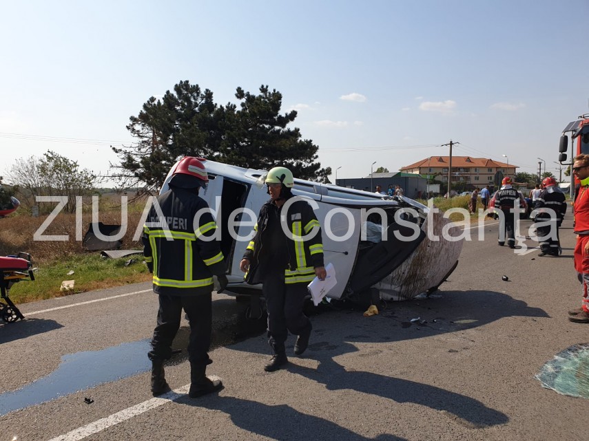 accident grav in ovidiu cinci victime doua incarcerate 699464 accident grav in ovidiu cinci victime doua incarcerate 699464