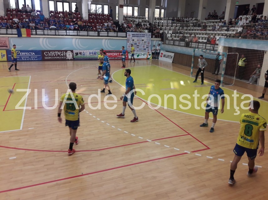 hc dobrogea sud invinsa la constanta de potaissa turda oaspetii au condus si cu opt goluri galerie foto hc dobrogea sud invinsa la constanta de potaissa turda oaspetii au condus si cu opt goluri galerie foto