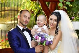 Evenimente festive la Fântânele şi Cogealac  Nunta luptătorului Iulian Grăjdan şi botezul fiului acestuia. Petrecere de vis! (galerie foto)  