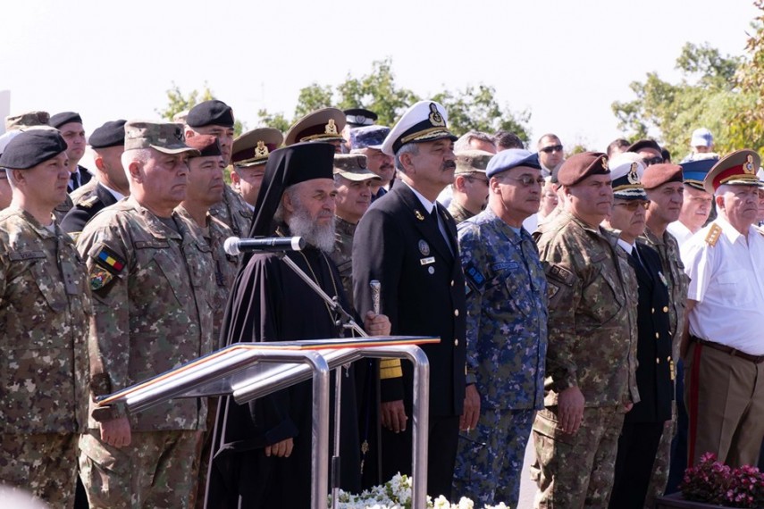 ceremonia de repatriere din afganistan a militarilor batalionului 300 infanterie mecanizata sfantul andrei ceremonia de repatriere din afganistan a militarilor batalionului 300 infanterie mecanizata sfantul andrei