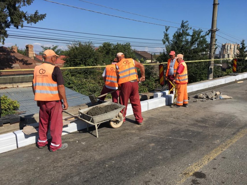 primaria constantei lucreaza la rampele de acces pe pasajul cumpanei galerie foto 699916