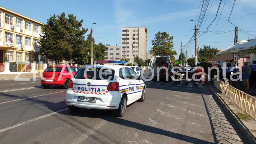 accident rutier pe strada dezrobirii din constanta 700418 accident rutier pe strada dezrobirii din constanta 700418