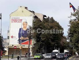 Prezidenţiabilii cu pretenţii de turul al doilea şi-au „împărţit“ oraşul. Constanţa, împânzită de bannere electorale (galerie foto)