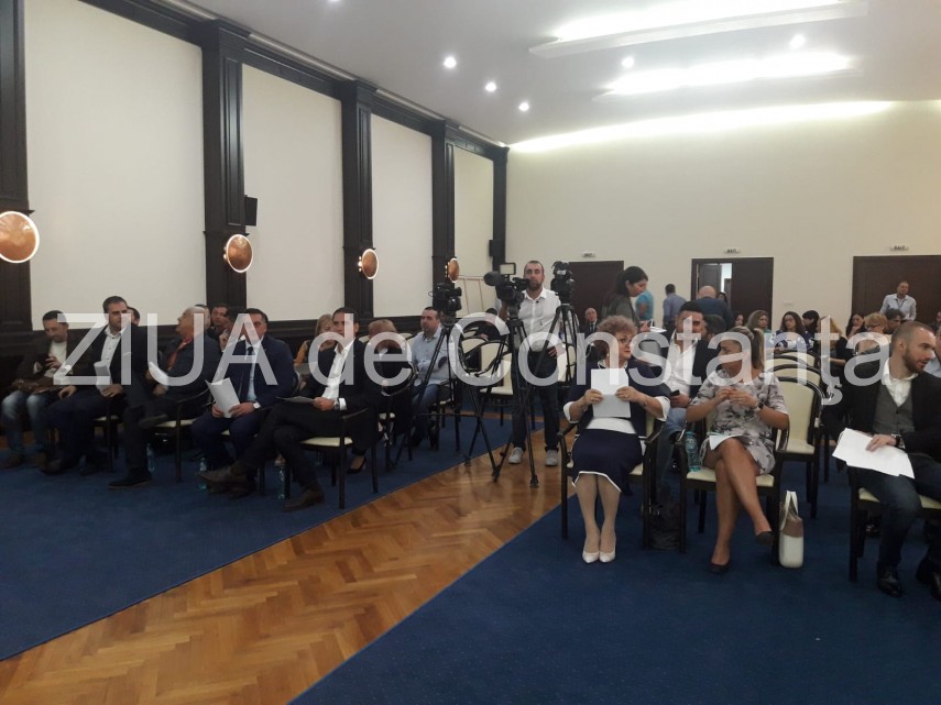 consilierii locali municipali convocati in sedinta ordinara iata proiectele de pe ordinea de zi document consilierii locali municipali convocati in sedinta ordinara iata proiectele de pe ordinea de zi document