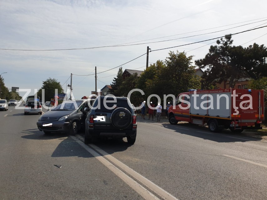 accident rutier cu mai multe victime la sensul giratoriu agigea 700514 accident rutier cu mai multe victime la sensul giratoriu agigea 700514