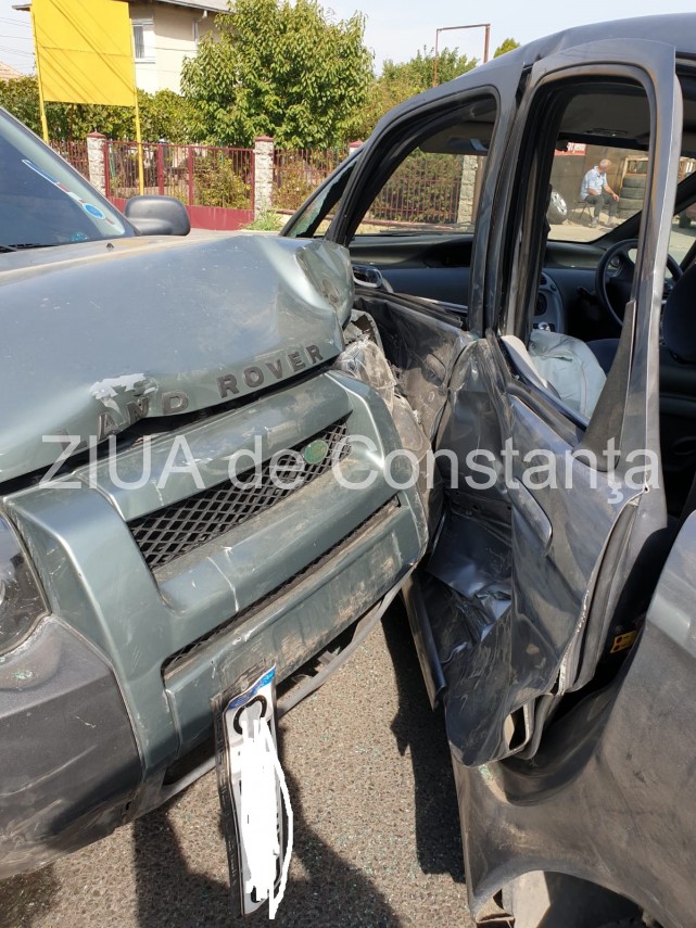 accident rutier cu mai multe victime la sensul giratoriu agigea 700514 accident rutier cu mai multe victime la sensul giratoriu agigea 700514