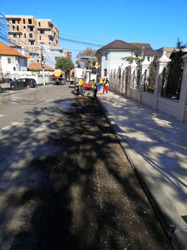 continua lucrarile de reabilitare stradala in constanta galerie foto 702317