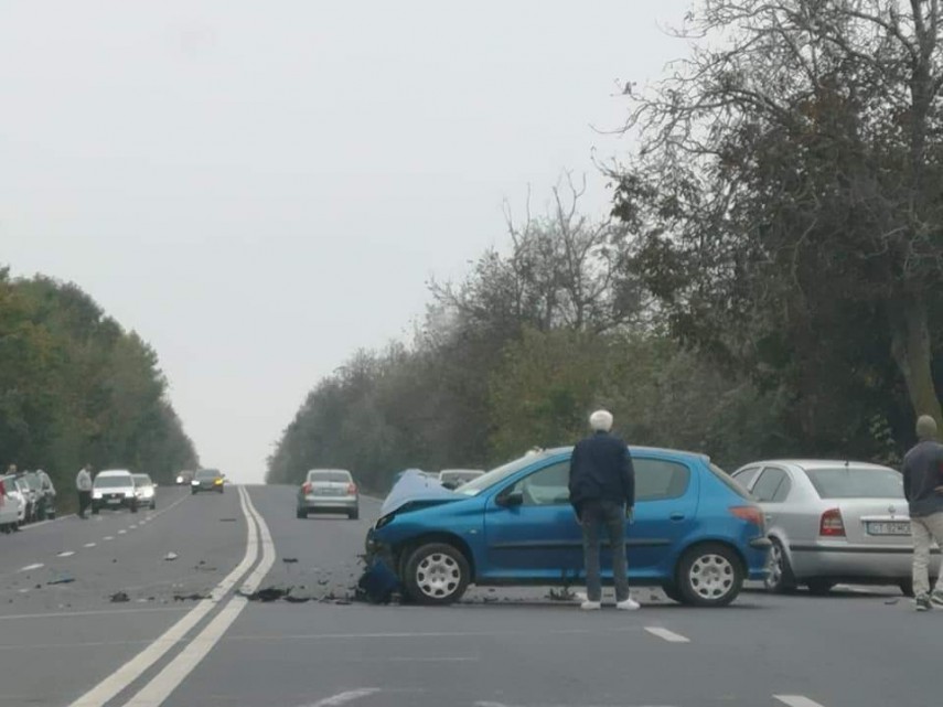 judetul constanta accident rutier la iesire din tuzla o masina s a rasturnat in afara carosabilului galerie judetul constanta accident rutier la iesire din tuzla o masina s a rasturnat in afara carosabilului galerie