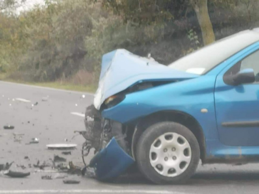 judetul constanta accident rutier la iesire din tuzla o masina s a rasturnat in afara carosabilului galerie judetul constanta accident rutier la iesire din tuzla o masina s a rasturnat in afara carosabilului galerie