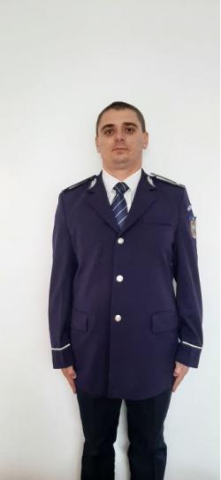 Județul Constanța Un polițist a salvat un tânăr care voia să se arunce de pe podul de la Murfatlar 