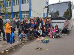 Constanța Elevii unei școli gimnaziale au fost în excursie la o fermă de animale (galerie foto)