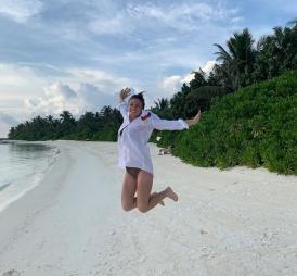 „Un vis devenit realitate“  Simona Halep, vacanţă exotică. Dialog de la distanţă cu antrenorul Darren Cahill 