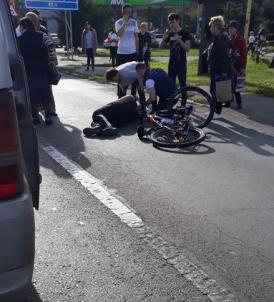Constanța Un bicilist a fost acroșat de un autoturism  