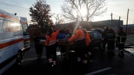 Mașina unei firme de pază implicată într-un grav accident de circulație. A intervenit descarcerarea (galerie foto)    