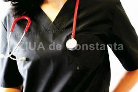Medic trimis în judecată, în stare de libertate. Fusese reținut pentru luare de mită 