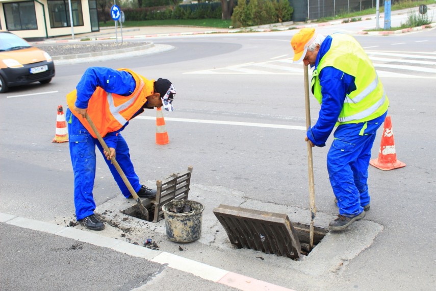 sc raja sa a verificat in constanta receptorii pluviali din zonele de risc la inundatii galerie foto sc raja sa a verificat in constanta receptorii pluviali din zonele de risc la inundatii galerie foto