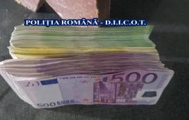 DIICOT Trafic național de droguri de risc, în București (galerie foto)