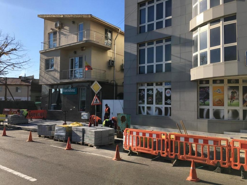 sc confort urban srl reabiliteaza trotuarele de pe doua bulevarde din constanta galerie foto 707235 sc confort urban srl reabiliteaza trotuarele de pe doua bulevarde din constanta galerie foto 707235