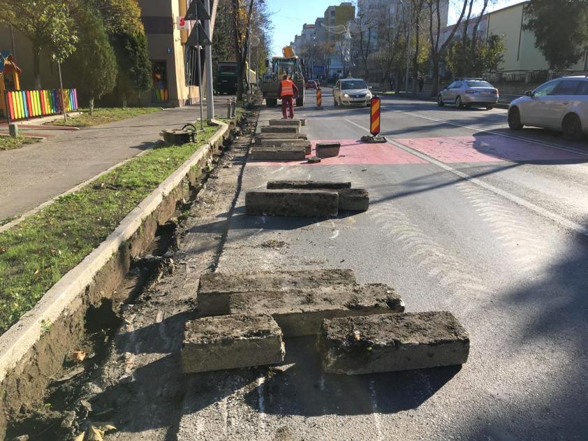 sc confort urban srl reabiliteaza trotuarele de pe doua bulevarde din constanta galerie foto 707235 sc confort urban srl reabiliteaza trotuarele de pe doua bulevarde din constanta galerie foto 707235