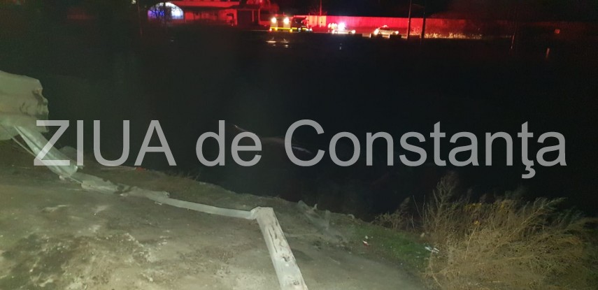 accident rutier grav la sensul giratoriu spre port agigea sud constanta un tir cazut intr o rapa o victima
