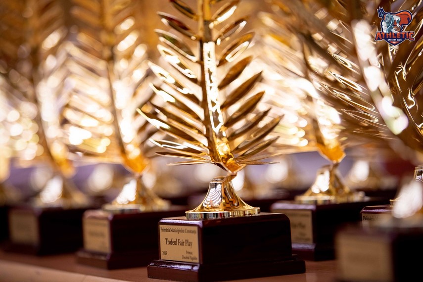 si au pus amprenta in baschetul de la malul marii timpul a fost dat inapoi distinctii pentru eroii bc si au pus amprenta in baschetul de la malul marii timpul a fost dat inapoi distinctii pentru eroii bc