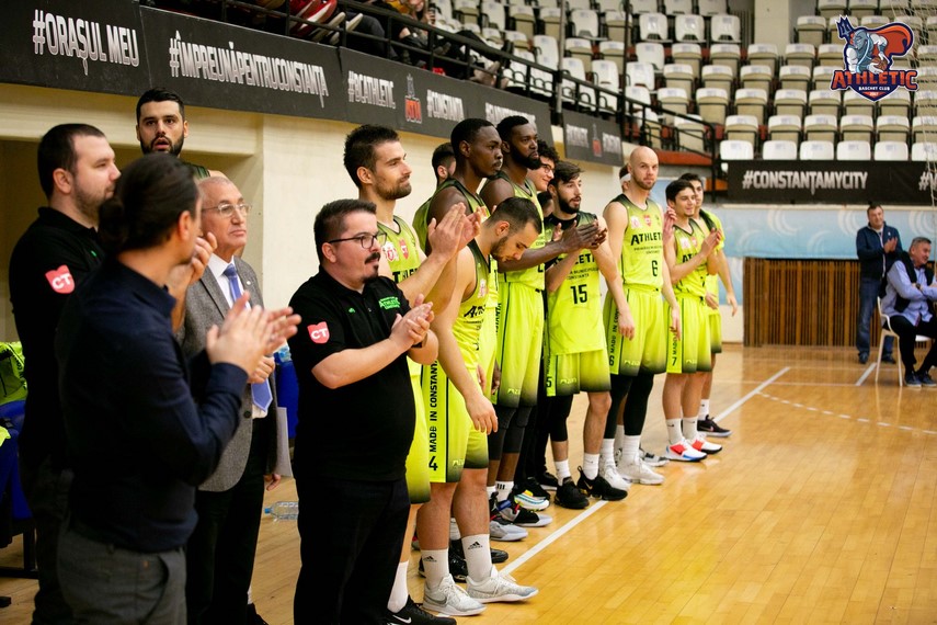 si au pus amprenta in baschetul de la malul marii timpul a fost dat inapoi distinctii pentru eroii bc si au pus amprenta in baschetul de la malul marii timpul a fost dat inapoi distinctii pentru eroii bc