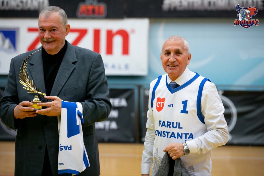 si au pus amprenta in baschetul de la malul marii timpul a fost dat inapoi distinctii pentru eroii bc si au pus amprenta in baschetul de la malul marii timpul a fost dat inapoi distinctii pentru eroii bc