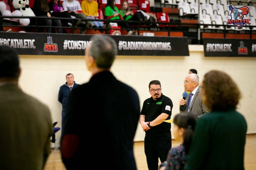 si au pus amprenta in baschetul de la malul marii timpul a fost dat inapoi distinctii pentru eroii bc si au pus amprenta in baschetul de la malul marii timpul a fost dat inapoi distinctii pentru eroii bc