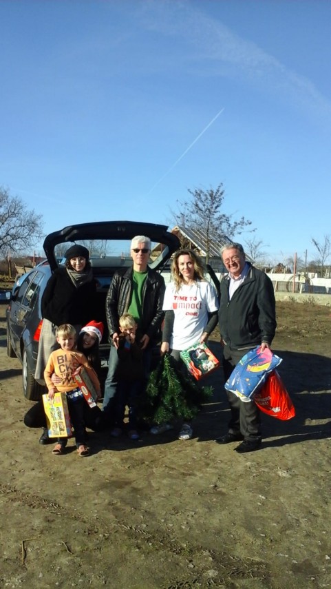 in prag de sarbatori mircistii au facut fericita o familie din osmancea galerie foto 708025 in prag de sarbatori mircistii au facut fericita o familie din osmancea galerie foto 708025