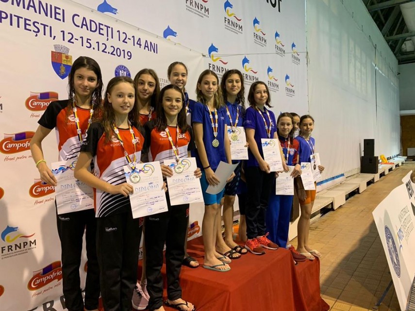 sportivi de aur inotatoarea ana grosu de la atena sport club constanta a doborat un record national vechi sportivi de aur inotatoarea ana grosu de la atena sport club constanta a doborat un record national vechi