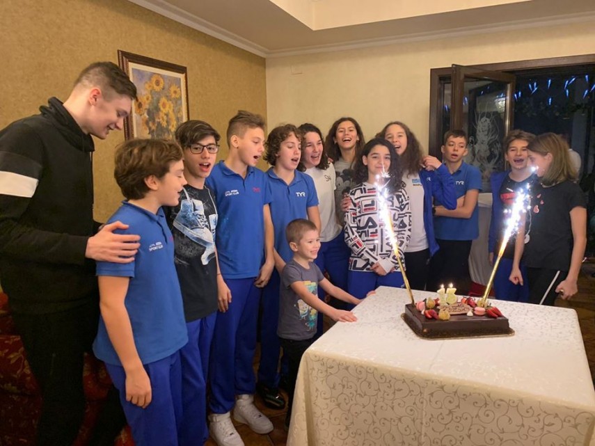 sportivi de aur inotatoarea ana grosu de la atena sport club constanta a doborat un record national vechi sportivi de aur inotatoarea ana grosu de la atena sport club constanta a doborat un record national vechi