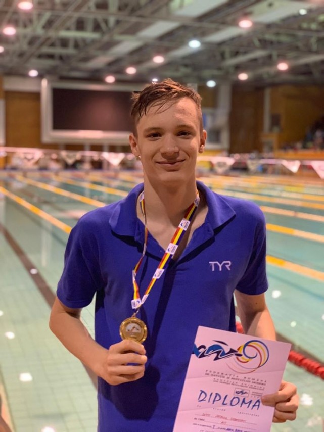 sportivi de aur inotatoarea ana grosu de la atena sport club constanta a doborat un record national vechi sportivi de aur inotatoarea ana grosu de la atena sport club constanta a doborat un record national vechi