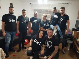 Moment ingenios, într-o zi specială!  Fostul rugbyst Andrei Nazîru şi-a cerut iubita de soţie. Răspuns - „Da, de 1.000 de ori!“ (galerie foto + video)