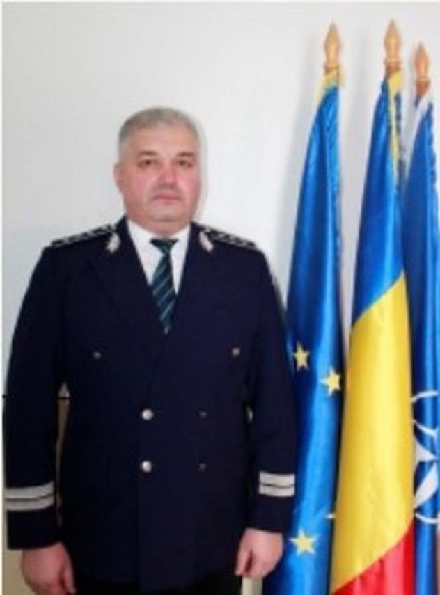 de la rutiera la frontiera cv ul complet al comisarului sef marin dinca imputernicit adjunct la ipj constanta de la rutiera la frontiera cv ul complet al comisarului sef marin dinca imputernicit adjunct la ipj constanta