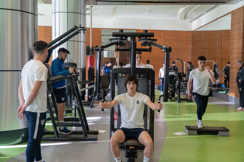 fc viitorul a inceput pregatirea in antalya vizita surpriza la primul antrenament galerie foto video fc viitorul a inceput pregatirea in antalya vizita surpriza la primul antrenament galerie foto video