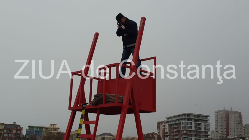 barbat gasit inecat pe plaja dacica din constanta 709987 barbat gasit inecat pe plaja dacica din constanta 709987