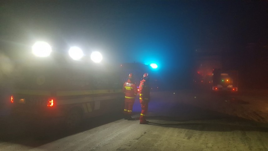 judetul brasov incendiu la o hala de armament la carfil 710075 judetul brasov incendiu la o hala de armament la carfil 710075