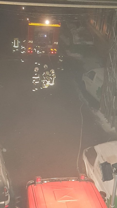 judetul brasov incendiu la o hala de armament la carfil 710075 judetul brasov incendiu la o hala de armament la carfil 710075