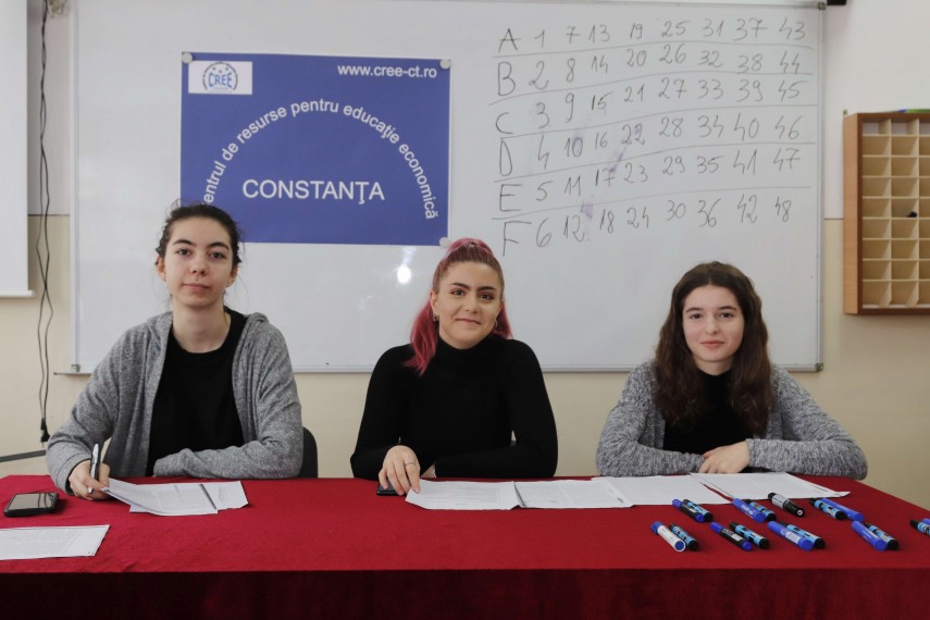 la liceul teoretic ovidius din constanta a avut loc manifestarea scoala de afaceri pentru elevi galerie la liceul teoretic ovidius din constanta a avut loc manifestarea scoala de afaceri pentru elevi galerie