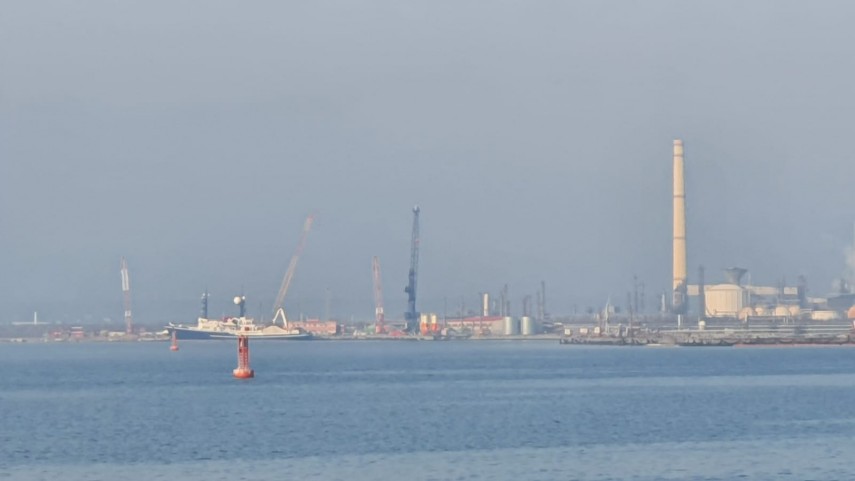 update gsp continua manevrele de pregatire pentru ranfluarea navei esuate in portul midia galerie foto update gsp continua manevrele de pregatire pentru ranfluarea navei esuate in portul midia galerie foto