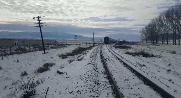 impact intre un microbuz si un tren in judetul brasov galerie foto video 711799 impact intre un microbuz si un tren in judetul brasov galerie foto video 711799