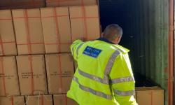 Bunuri nedeclarate și contrafăcute, confiscate în Portul Constanţa Sud Agigea