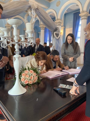 constanta luptatorul madalin craciunica s a casatorit cu sarah iulia stefan in curand cei doi vor deveni constanta luptatorul madalin craciunica s a casatorit cu sarah iulia stefan in curand cei doi vor deveni